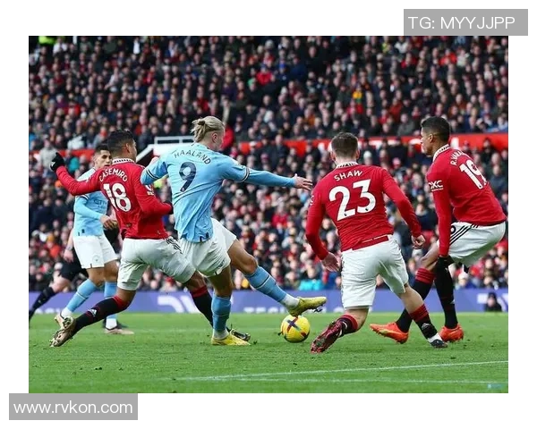 曼联与巴萨1982年经典对决回顾球迷心中的永恒记忆